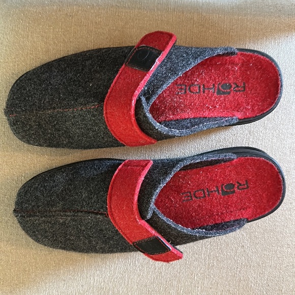 Rohde Women’s Artsy Slip On Mules House Shoes Gray Red Size 7.5-8 (39) - Picture 4 of 8